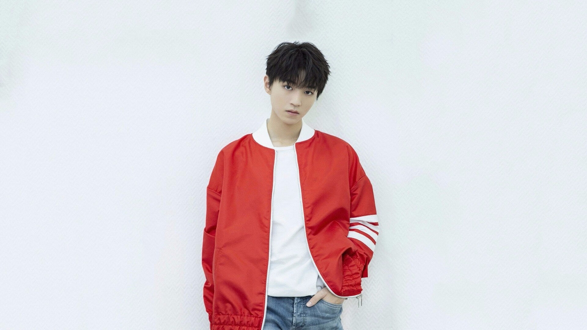 九游电竞资讯-_鹈鹕队新援表现抢眼，球队士气大振_，鹈鹕队新闻